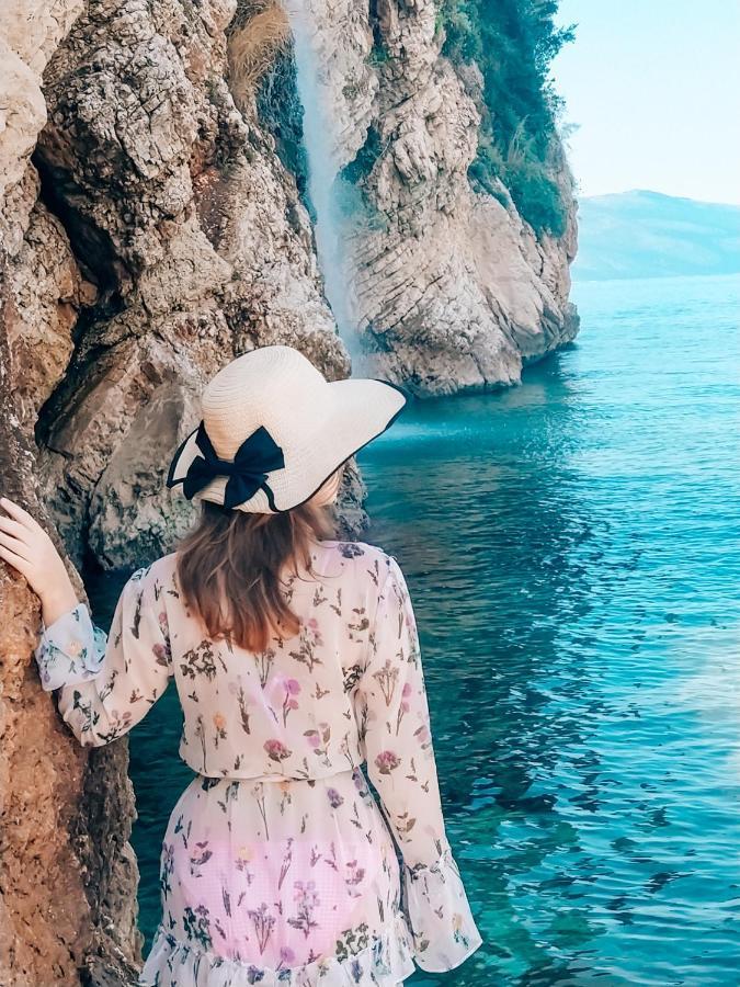 Aqua Holiday Apartments Vlorë 外观 照片