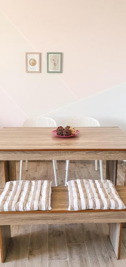 Aqua Holiday Apartments Vlorë 外观 照片