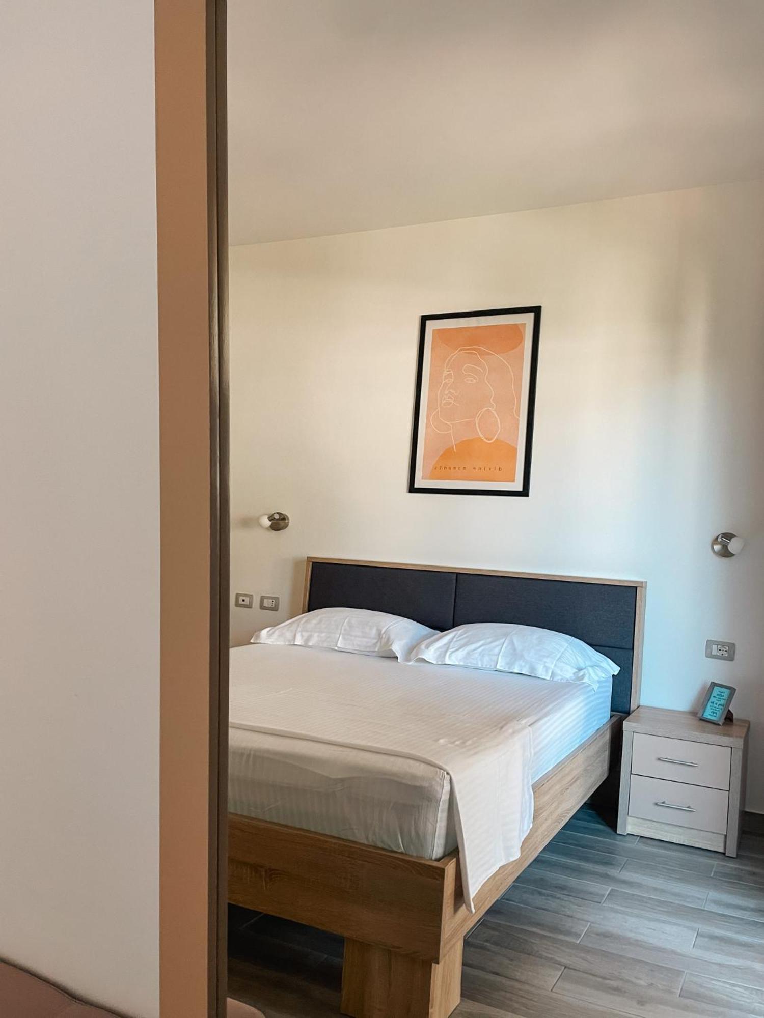 Aqua Holiday Apartments Vlorë 外观 照片